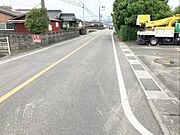 【前面道路含む現地写真】前面道路含む現地写真です