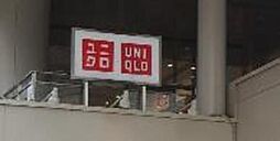 ユニクロ下北沢店 2859m