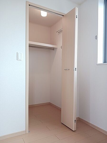 apartment 茨城県潮来市洲崎3855番地1
洲崎の賃貸情報を見る
物件地図