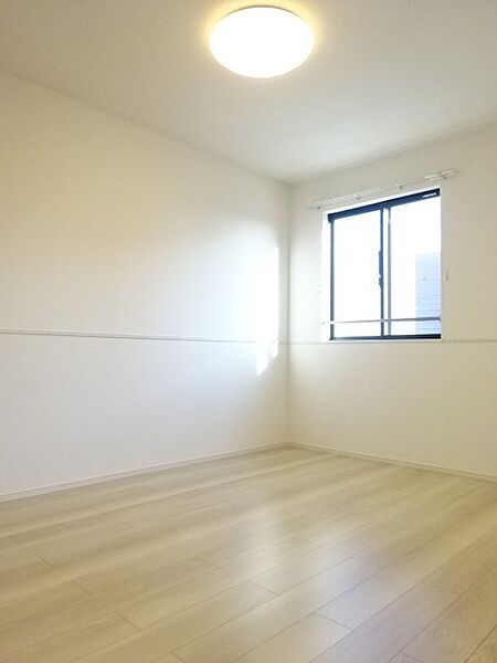 apartment 茨城県鹿嶋市平井東３丁目20-6
平井東の賃貸情報を見る
物件地図