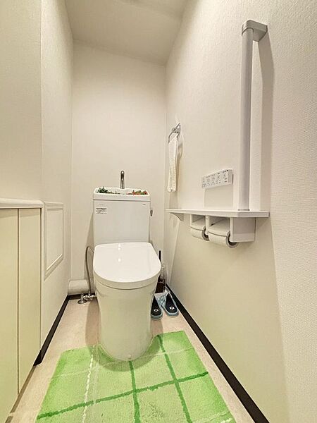トイレを拡大表示