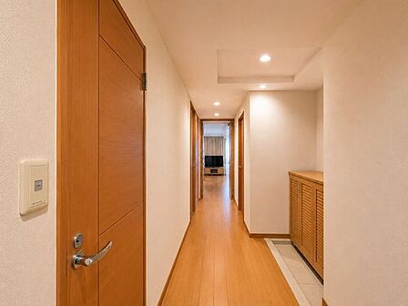 ※空室をイメージしCG加工したものです。画像は実際の室内写真と間取り図から再現した「室内イメージ」で実際とは多少異なります。