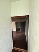1階廊下・内装リフォーム済
