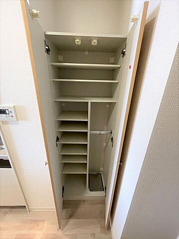 収納