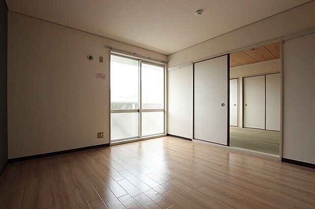 洋室