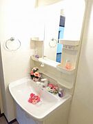 インテリアは含みません。
