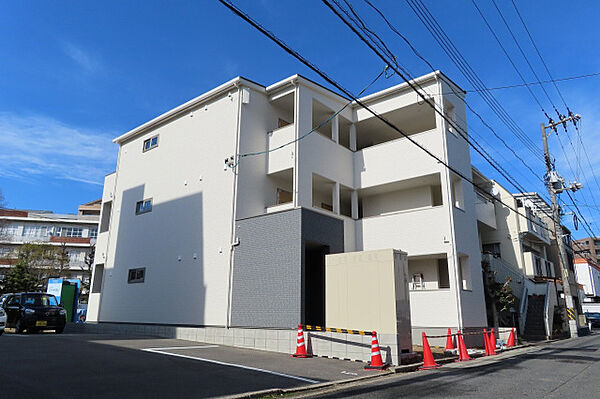 広島県広島市南区西霞町(賃貸アパート1K・3階・30.26㎡)の写真 その1