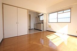 広島電鉄5系統 南区役所前駅 徒歩15分の賃貸マンション 3階1Kのリビング/ダイニング