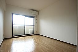 広島電鉄1系統 宇品4丁目駅 徒歩13分の賃貸マンション 6階1Kのリビング/ダイニング