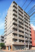 ユニエトワール岡山医大東  ｜ 岡山県岡山市北区清輝橋２丁目（賃貸マンション1R・10階・39.20㎡） その1