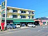 周辺：フレッシュフィールドなりざわなりざわ「鹿児島県産の食材」「旬の新鮮食材満載」「国産原材料にこだわった美味しいお惣菜」など、地消地産を心がけ、豊富な種類の食材を販売。 680m