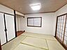 和室：＼暮らしにゆとりをもたらす和の空間／客間や寝室、お子さまの遊び場、在宅ワークにも活躍する万能な和室。落ち着きある空間として使いやすく、暮らしの幅を広げてくれます。