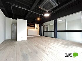 プラザ　パルビル 3-A ｜ 和歌山県和歌山市板屋町（賃貸マンション1R・3階・76.02㎡） その3