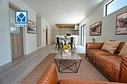 写真の家具・インテリアはイメージCG画像です。将来にわたって住みやすくプランニングを重ねて設計された間取で日々の生活をしやすい導線を考えた居住空間を創り上げております＾＾