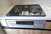 3口コンロなので、効率よくお料理が楽しめます。毎日のお料理も楽しくなりますね＾＾