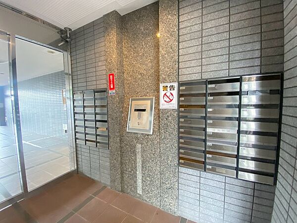 玄関を拡大表示