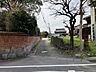 外観：前面道路含む現地写真