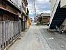 外観：前面道路含む現地写真