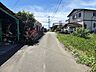 外観：前面道路含む現地写真