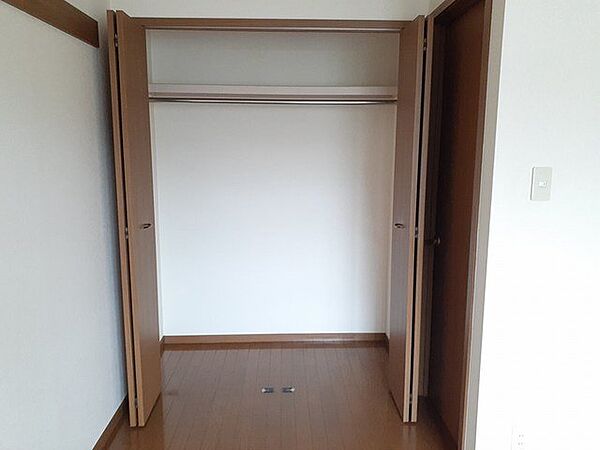 apartment 茨城県桜川市明日香3丁目18
明日香の賃貸情報を見る
物件地図