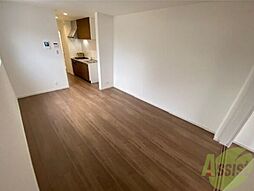 JR東海道・山陽本線 大久保駅 徒歩5分の賃貸アパート 2階1LDKのリビング/ダイニング