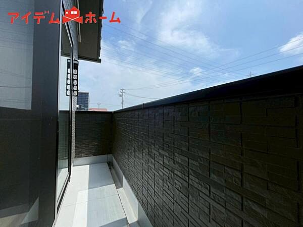 バルコニーを拡大表示