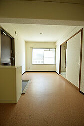 メゾン・ド・エリカ 205 2階2DKのリビング/ダイニング