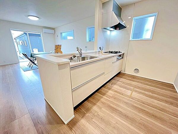 キッチンを拡大表示