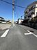 外観：前面道路含む現地写真