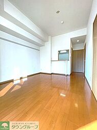 アヴェニーユ弐番館 302 3階1LDKのリビング/ダイニング