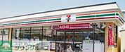 セブンイレブン中央区入船3丁目店 徒歩9分。コンビニ 660m