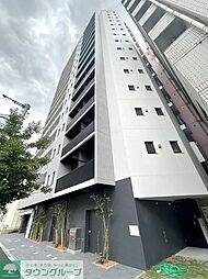 6 / 37