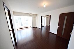 Ｗｈｉｔｅ　Ｔｏｗｅｒ　Ｈａｍａｍａｔｓｕｃｈｏ 21階2LDKのリビング/ダイニング