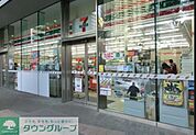 セブンイレブン豊洲3丁目店 229m