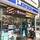 ローソン日本橋箱崎店 徒歩3分。 190m