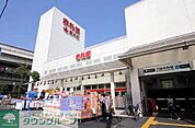 アブアブ赤札堂深川店 徒歩2分。スーパー 160m