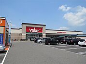 バロー 栗東苅原店（910m）