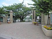 さいたま市立大久保中学校（1438m）