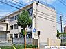 周辺：福岡市立吉塚中学校 徒歩8分。 550m