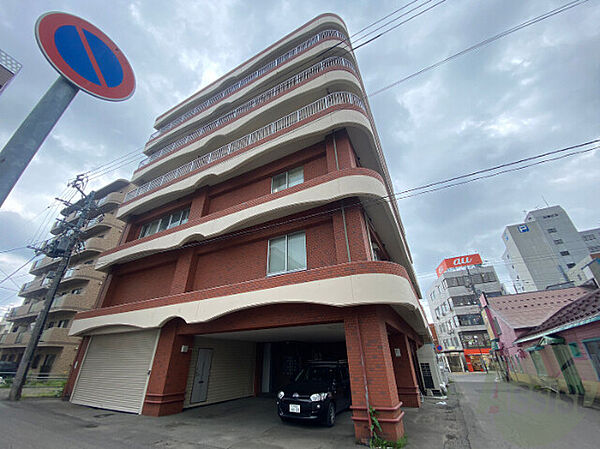 北海道札幌市北区麻生町5丁目(賃貸マンション2DK・4階・47.42㎡)の写真 その1