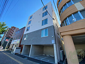 北海道札幌市中央区北二条東10丁目（賃貸マンション1LDK・4階・36.72㎡） その1