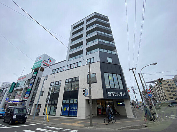 北海道札幌市中央区北五条西28丁目(賃貸マンション1LDK・8階・36.94㎡)の写真 その1