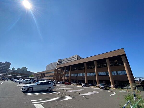 画像29:国立大学法人北海道大学病院 726m