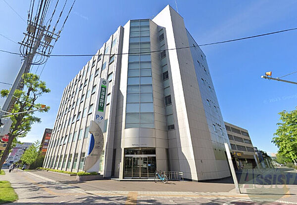 画像13:北海道銀行東札幌支店 587m
