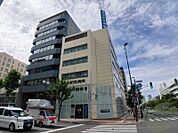 医療法人萬田記念病院 304m