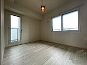 明るいお部屋は気持ちよく過ごせそうですね。