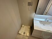 洗濯機はこちらの専用スペースに置けます！
