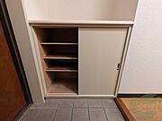 シューズボックスにきれいに靴を収納できますよー！