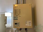 給湯器は簡単操作で温度調整ができますよ。