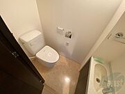 ウォシュレット機能がついたトイレ。安心して使用できますね。